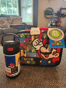 Neu mit Etikett Bioworld Super Mario Brotzeittasche Box & Thermoskanne MarioKart Wasserflasche - Bild 1 von 11