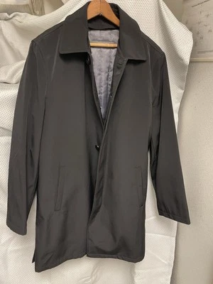 Kenneth Cole Reaction Button Up Rain Coat With Zip Out Liner Size M 40-42 EUC - Image 1 of 4