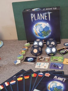 Planet Board Game Age 8+ 2-4 Player Blue Orange 100% Complete VGC Multi Lingual - Picture 1 of 11