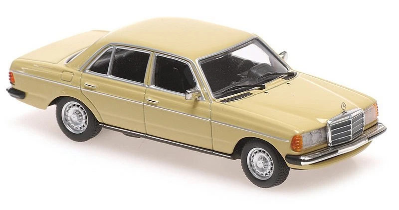 Mercedes 230E W123 1982 Beige 'Maxichamps' Edition 1:43 MINICHAMPS 940032204 - Immagine 1 di 1