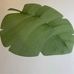 Set Of 4 Fabric On Vinyl Green Monstera Shaped Die Cut Dining/Summer Placemats - Picture 1 of 4