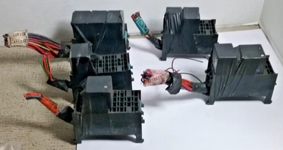 (Lot of 5 ) 1997 Cadillac Seville STS Relay Block  Assemblies - Image 1 of 4