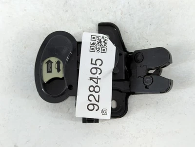 2016 Chrysler 200 Trunk Latch AHJGH - Image 1 of 4