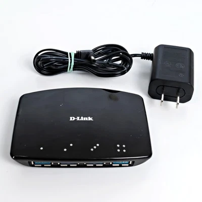 D-Link 4-Port USB 3.0 SuperSpeed Hub Including 4 Fast Charging Ports DUB-1340 - Image 1 of 2