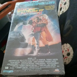 Back to the Future 2 (VHS, 1990) - Picture 1 of 3