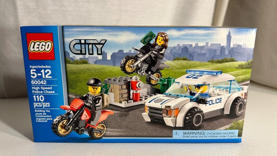 LEGO CITY HIGH SPEED POLICE CHASE #60042 Brand New SEALED RETIRED Free Shipping - Image 1 of 4