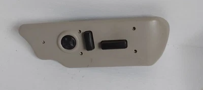 2005 CADILLAC ESCALADE PASSENGER RH FRONT SEAT CONTROL SWITCH BEZEL (P5407) Foto 1 de 4