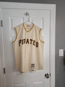 100% Authentic Roberto Clemente Mitchell & Ness 1960 Pirates Jersey 48 XL Read - Picture 1 of 6