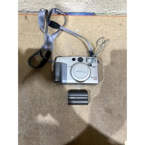 Canon PowerShot G2 Point & Shoot Digital Camera Silver Black 4.0MP 1.8″ Screen - Picture 1 of 14