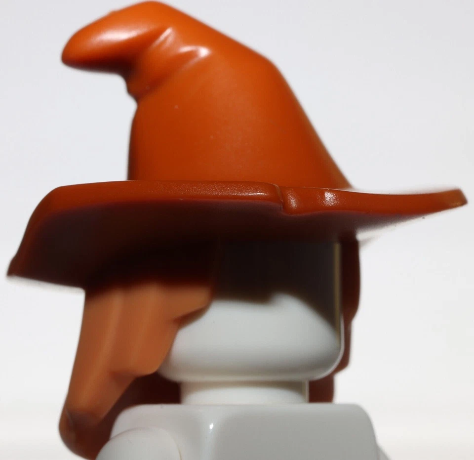 Lego Minifigura Cabello Combo Cabello con Sombrero Longitud Media Moldeado Escarpado Naranja Oscuro Sombrero Foto 1 de 1