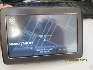 TomTom 4EV52 Z1230 5-Inch GPS Navigation UNIT ONLY NO ACCESSORIES (TESTED) - Picture 1 of 7