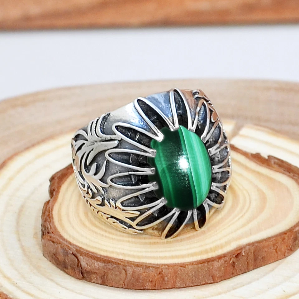 Anillo de plata de ley 925 de corte ovalado de malaquita estilo turco para hombre joyería Foto 1 de 3