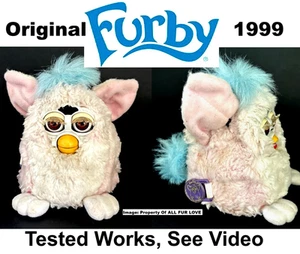 1999 Vintage Furby Original rosa, weiß & blau Spielzeug mit Etikett, vollständig getestet, funktioniert - Bild 1 von 9