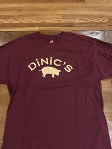 Tommy Dinic’s Philadelphia Men’s T-Shirt Large Roast Pork Beef Philly Red Shirt - Picture 1 of 3