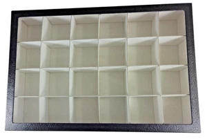 12 x 8 x2 Riker Vitrine mit 24 separaten 1 3/4 Zoll Vierkant x 2 Zoll Tiefe - Bild 1 von 5