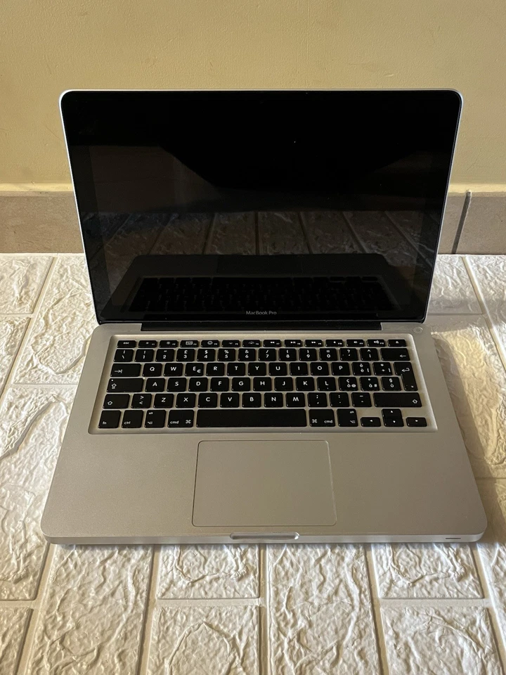  MacBook Pro 13” (A1278 – Mid 2010) - Non funzionante - Immagine 1 di 4