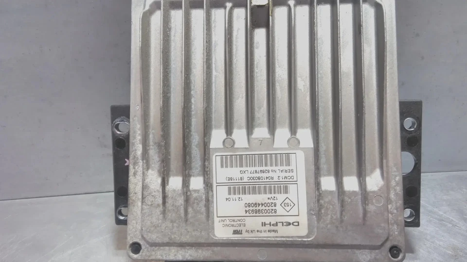 CENTRALINA INIEZIONE Renault Modus/Grand Modus (JP) 2005 8200398934 / 8200449080 - Immagine 1 di 1