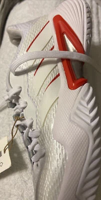 Woman's Sneakers & Athletic Shoes adidas Barricade Size 6 US - Image 1 of 4