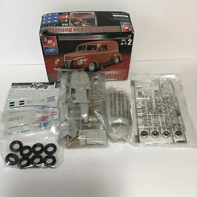 AMT,   1940 Ford Sedan Delivery, Parts Model . Scale ￼1/25 - Image 1 of 4