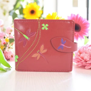 Lujosa billetera de cuero sintético vegana doble pliegue mediano libélula y trébol de la suerte - Imagen 1 de 19