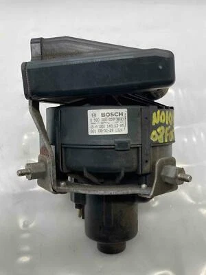 Conjunto de bomba inyectora de aire Smart Fortwo 2008 1,0 L OEM A0001406385 77 k millas 08-15 Foto 1 de 4