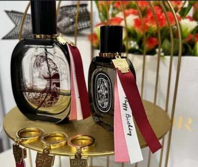 DIPTYQUE Dije de Cumpleaños para Perfume Regalo Coleccionistas Artículo Foto 1 de 3