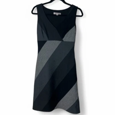 Kay Unger - Vestido para mujer línea A 100 % lana cuello en V rayas negras y grises - Talla 4 Foto 1 de 4