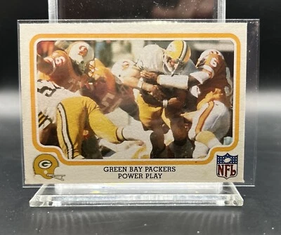 1979 Fleer Set In Action POWER PLAY #19 GREEN BAY PACKERS Tampa Bay Buccaneers - Image 1 of 2
