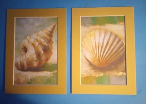 Dos impresiones de 5" x 7" mate 4" x 6" de pinturas de conchas marinas en la playa - Imagen 1 de 6