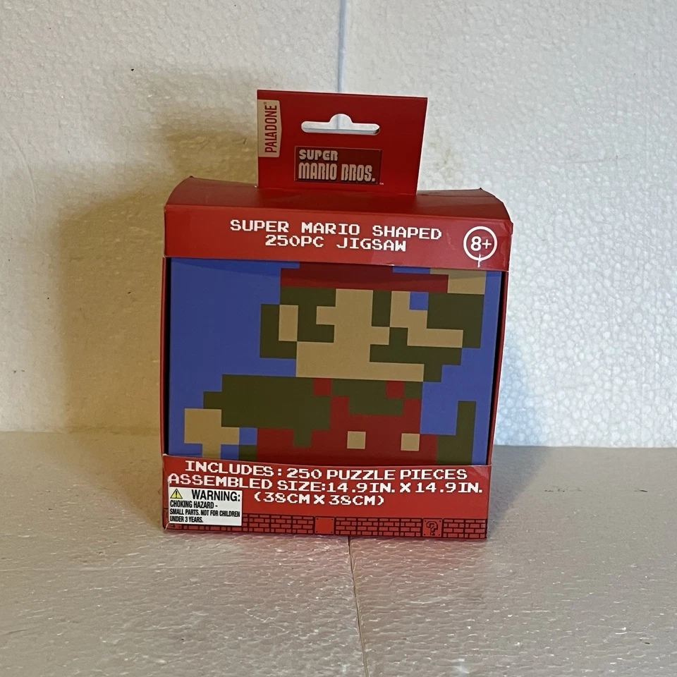 Paladone Super Mario Bros. 250-piece jigsaw puzzle CIB - Image 1 of 4