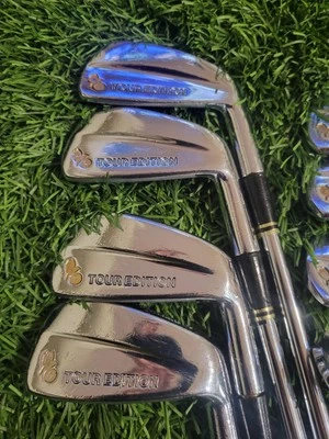 Juego de hierro Spalding Registered Tour Edition 3-9 SW Bird On Ball Greg Norman Grind  Foto 1 de 4