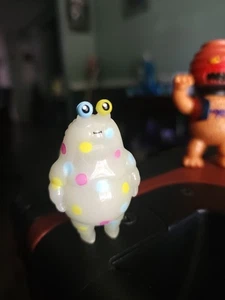 Sad Salesman BABY SNAIL toy COTTON CANDY colorway - Picture 1 of 2