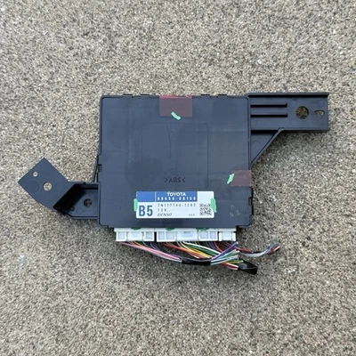 2011-2014 Toyota Sienna Air Amplifier Temperature Control Module OEM 88650-08150 - Image 1 of 4