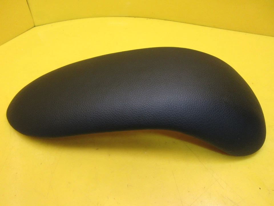 NEW OEM KAWASAKI JET SKI JETSKI 800 SXR 750 SXI PRO SX HAND POLE CHIN PAD COVER - Image 1 of 4