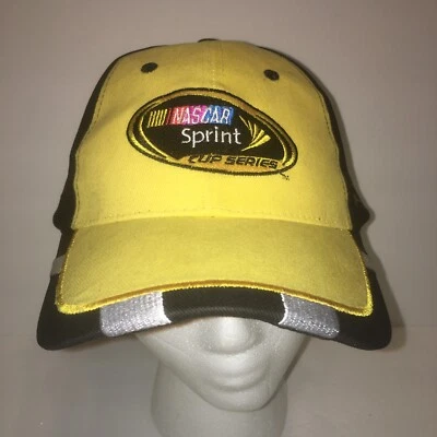 Gorra de béisbol NASCAR Sprint Cup Series 2009 amarilla y negra nueva Foto 1 de 4