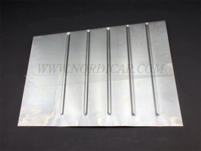 Volvo VP210RV chapa inferior delantera derecha dueto - Imagen 1 de 2