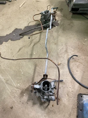 1963 Chevrolet Corvair два карбюратора, связь, застрял - Изображение 1 из 4