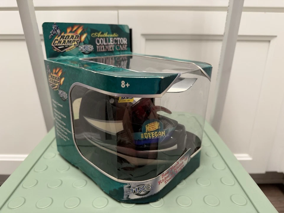 2000 Road Champs MXS Brian Deegan Collector Helmet Case Display Toy MX Rare New - Image 1 of 4