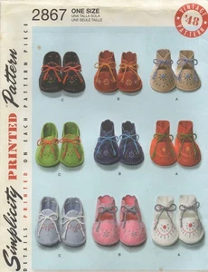 Simplicity Sewing Pattern 2867 Baby  Shoes or Booties in Vintage Style New - Picture 1 of 13