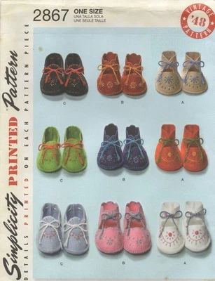 Simplicity Sewing Pattern 2867 Baby  Shoes or Booties in Vintage Style New - Image 1 of 4