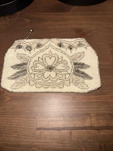 VTG Art Deco Beaded Purse Coin Bag 1920s-50s White Glass Beads Zipper Unmarked - Picture 1 of 6