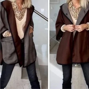 Cabi Donna Baskerville Cappuccio Mantello Plaid Marrone Cioccolato Reversibile Oversize - Foto 1 di 9