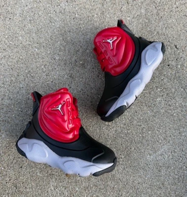 Nike Jordan Niños Goteo 23 Zapatos Talla 4 Niño Foto 1 de 4