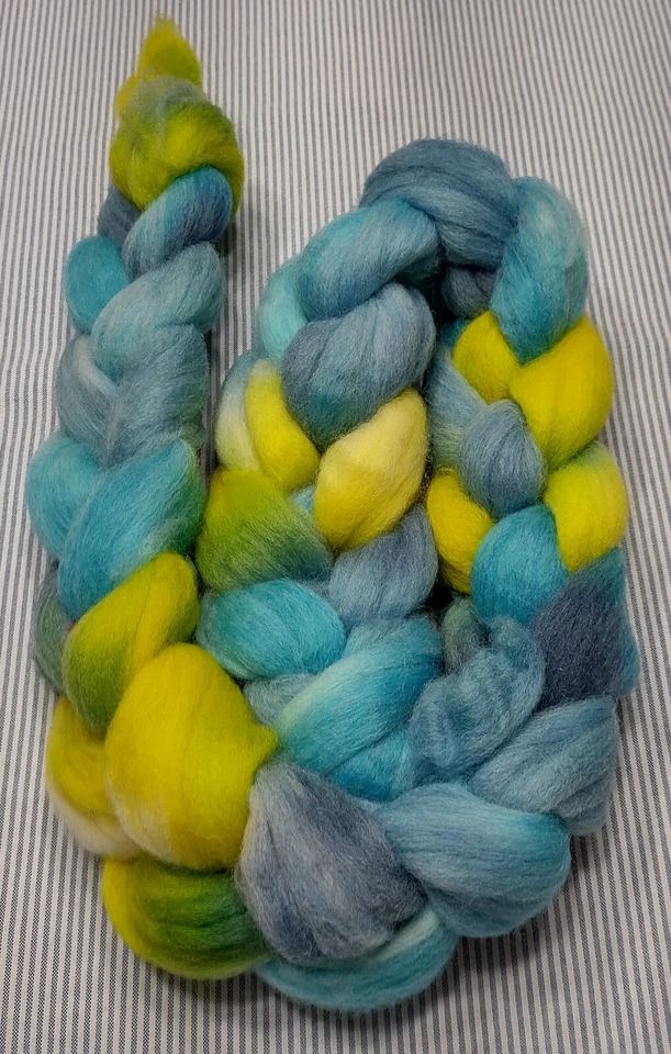 USA Hand Dyed Painted Med Wool Combed Top Roving Spinning Felting Shimmer - Image 1 of 1