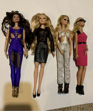 LOT GREEN ARROW BLACK CANARY FELICITY JONES 12 INCH DOLL BARBIE DC COMICS MATTEL