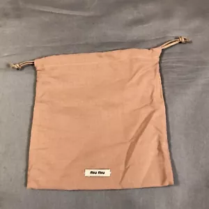 Miu Miu Sacchetto Antipolvere 7x7 In Rosa Sacchetto Portaoggetti Regalo - Foto 1 di 6