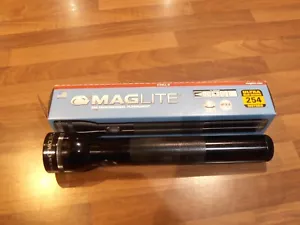 Maglite Torch 3 D Cell Black BNIB - Picture 1 of 4