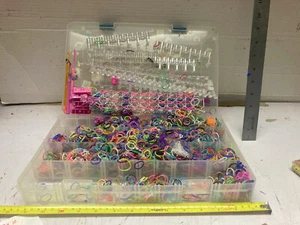 Rubber Band Rainbow Loom Kit With Looms, Hook, Clips,  Bands pre owned - Picture 1 of 6