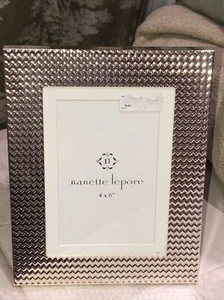 Nanette Lepore SILVER SHINNY Bilderrahmen 4x6 Neu MODERN CLASSIC NEU - Bild 1 von 9