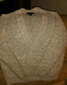 XXI grauer Langarmpullover mit tiefem V-Ausschnitt Damen Gr. Medium " - Bild 1 von 3